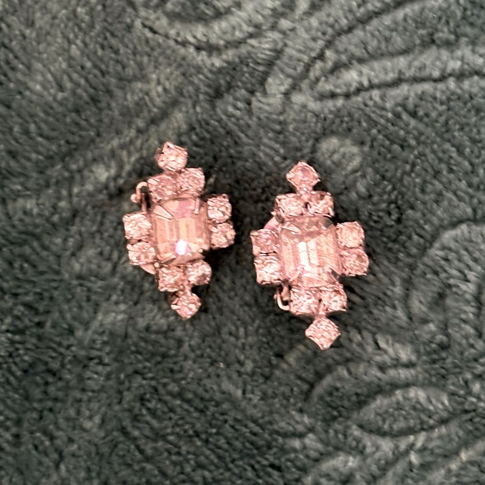 Vintage Silver Floral Clip On Earrings